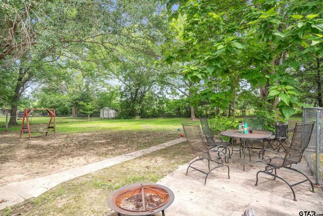 963 E Main Street, Van, TX 75790