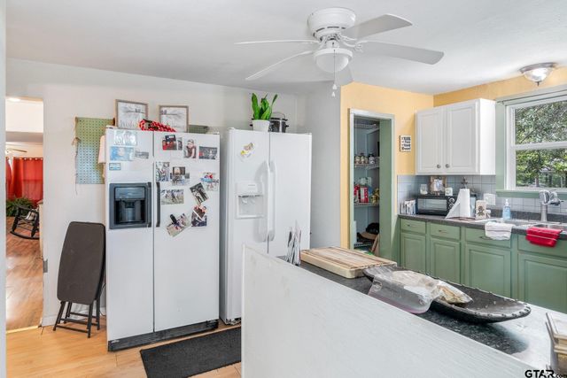 963 E Main Street, Van, TX 75790