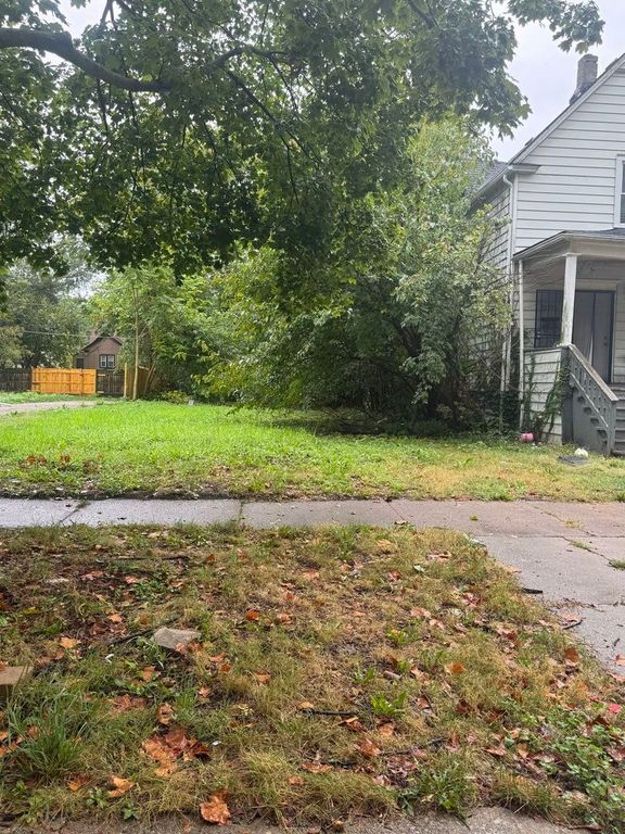 12129 S Parnell Avenue, Chicago, IL 60628 — exterior