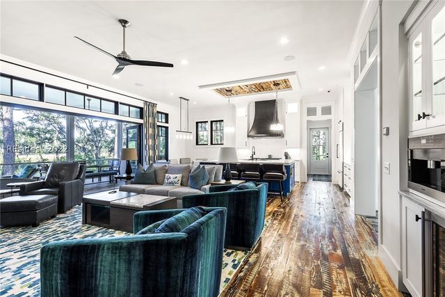 455 Old Landing Rd, Bluffton, SC 29910