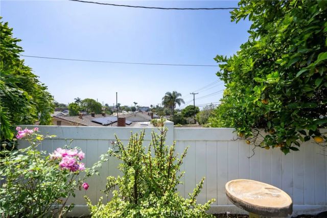 2660 Woodbrier, La Habra, CA 90631