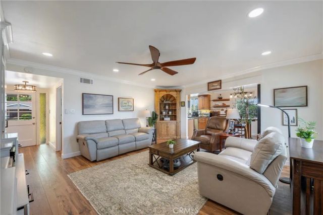 2660 Woodbrier, La Habra, CA 90631