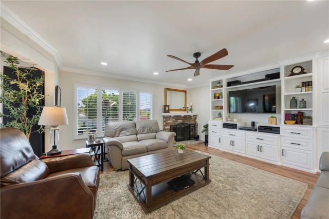 2660 Woodbrier, La Habra, CA 90631