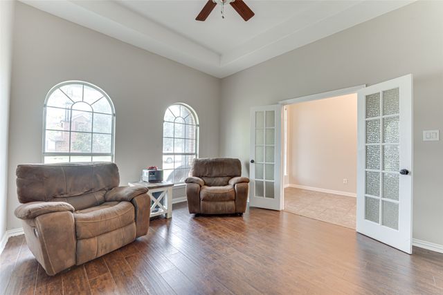 217 Panther Peak Drive, Midlothian, TX 76065