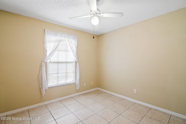 1081 Douglas Street SE, Palm Bay, FL 32909