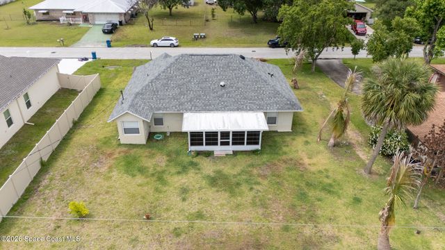 1081 Douglas Street SE, Palm Bay, FL 32909