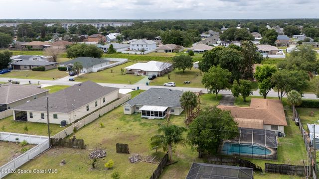 1081 Douglas Street SE, Palm Bay, FL 32909
