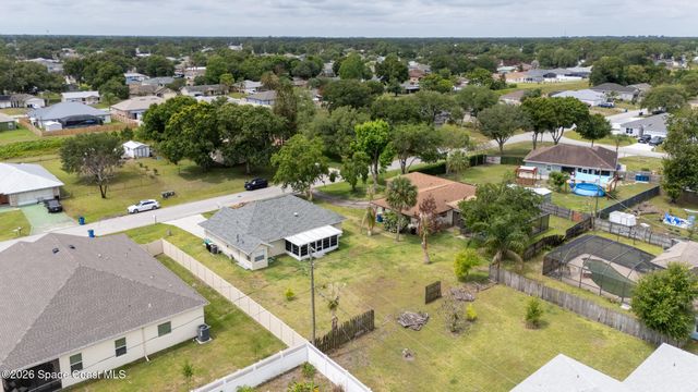 1081 Douglas Street SE, Palm Bay, FL 32909