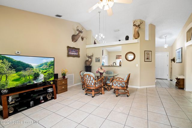 1081 Douglas Street SE, Palm Bay, FL 32909