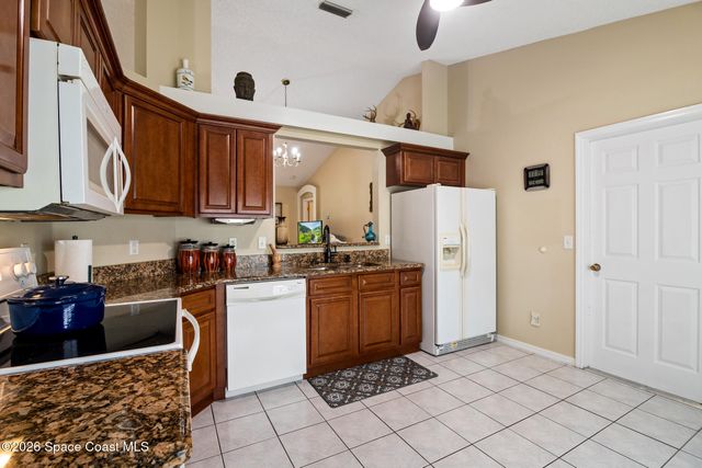 1081 Douglas Street SE, Palm Bay, FL 32909