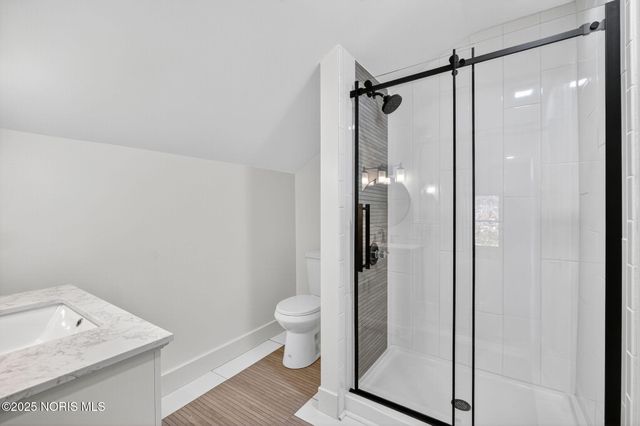 208 E Indiana Avenue, Perrysburg, OH 43551