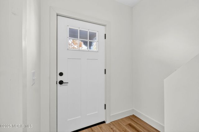 208 E Indiana Avenue, Perrysburg, OH 43551