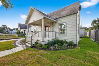 5508 Truett Street, Houston, TX 77023