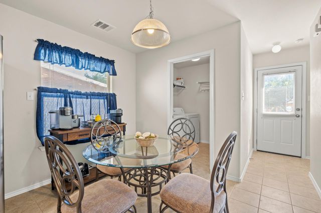 380 Housefinch LOOP, Leander, TX 78641