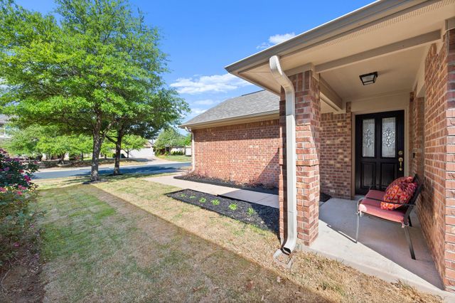 380 Housefinch LOOP, Leander, TX 78641