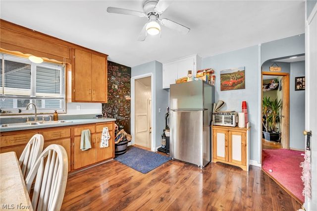 6294 Alexandria Drive, Parma Heights, OH 44130