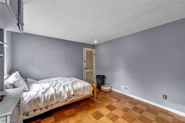 6294 Alexandria Drive, Parma Heights, OH 44130