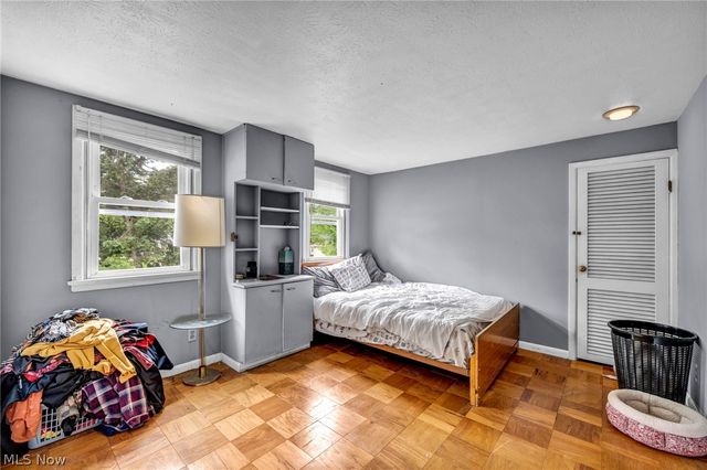 6294 Alexandria Drive, Parma Heights, OH 44130