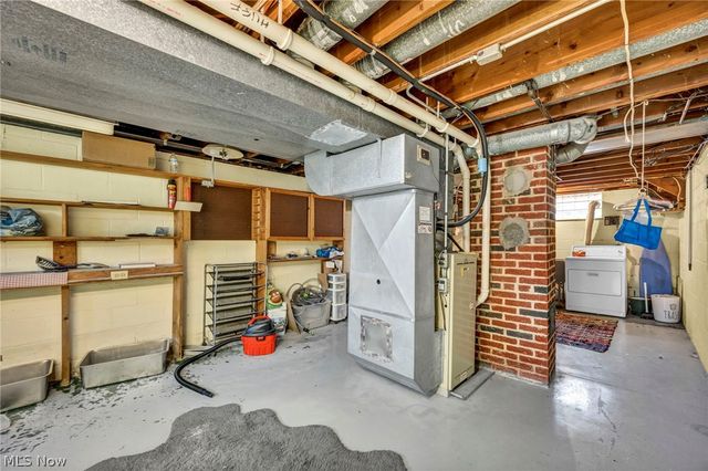 6294 Alexandria Drive, Parma Heights, OH 44130
