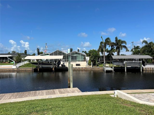 4528 NASSAU ROAD, Bradenton, FL 34210