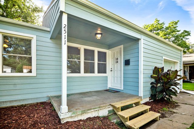 2511 S Victoria, Wichita, KS 67216