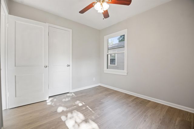 2511 S Victoria, Wichita, KS 67216