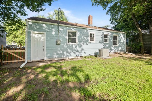 2511 S Victoria, Wichita, KS 67216