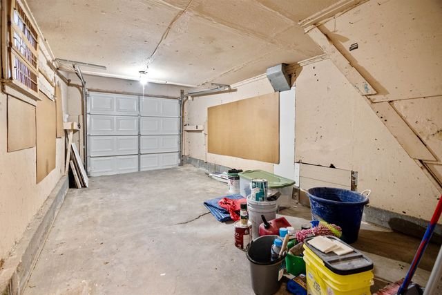 2511 S Victoria, Wichita, KS 67216