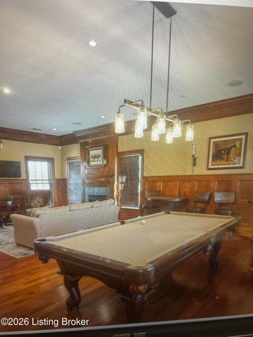 14407 Signature Point Dr, Louisville, KY 40299