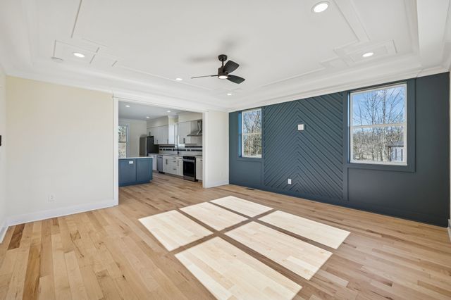 1054 Nichols Cir, E, Gallatin, TN 37066