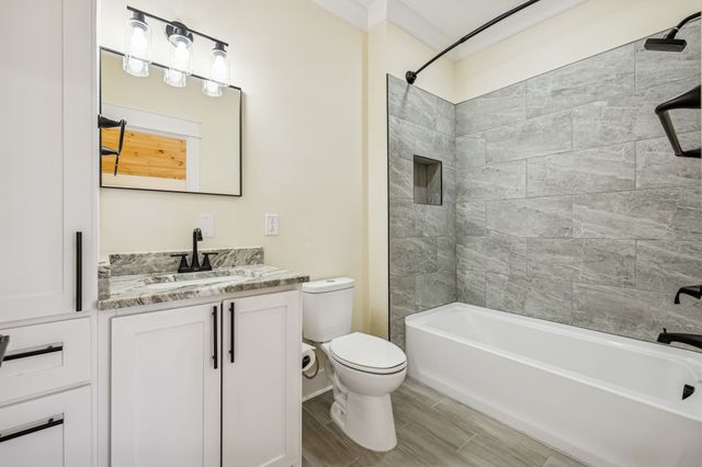 1054 Nichols Cir, E, Gallatin, TN 37066