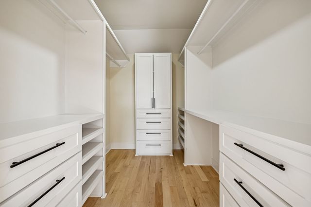 1054 Nichols Cir, E, Gallatin, TN 37066