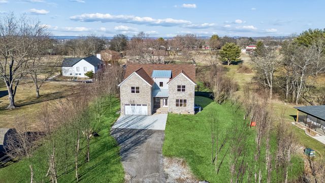 1054 Nichols Cir, E, Gallatin, TN 37066