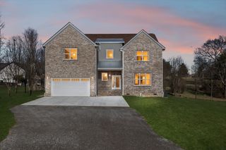 1054 Nichols Cir, E, Gallatin, TN 37066