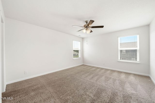 1129 Raccoon Lane, Piney Flats, TN 37686