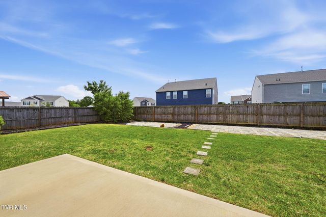 1129 Raccoon Lane, Piney Flats, TN 37686