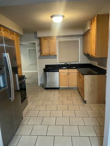 12116 Columbia Avenue, Redford Charter Twp, MI 48239