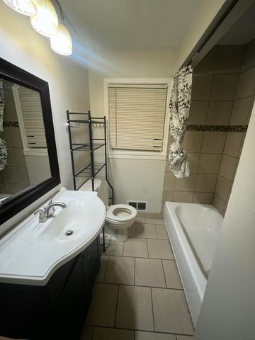 12116 Columbia Avenue, Redford Charter Twp, MI 48239