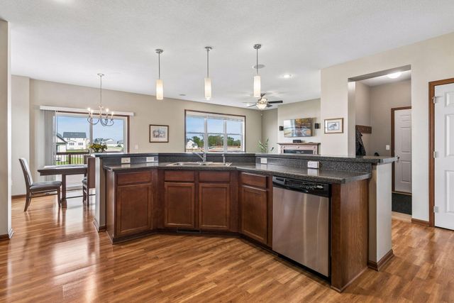 3617 Karner Drive, Shakopee, MN 55379