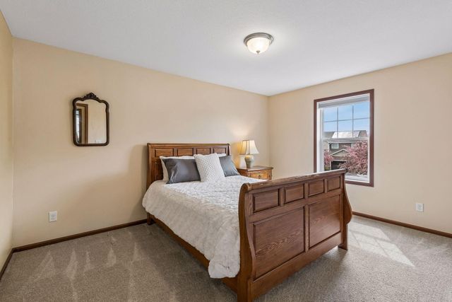 3617 Karner Drive, Shakopee, MN 55379