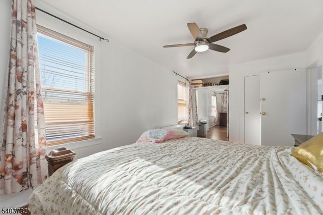 39 Hollywood Ave, Hillside Twp., NJ 07205