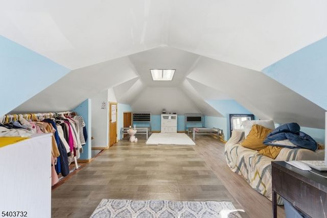 39 Hollywood Ave, Hillside Twp., NJ 07205