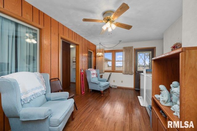 67 Buysse Drive, Coal Valley, IL 61240