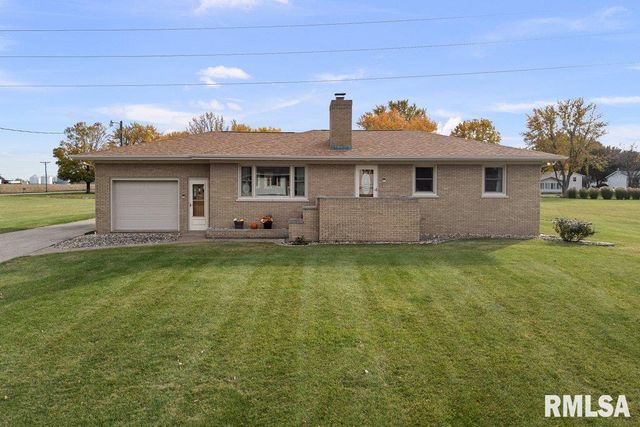 67 Buysse Drive, Coal Valley, IL 61240