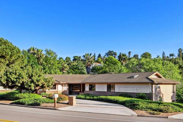 103 Alta Mesa Drive, Vista, CA 92084