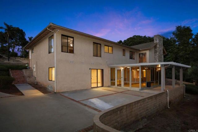 103 Alta Mesa Drive, Vista, CA 92084