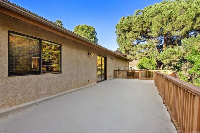 103 Alta Mesa Drive, Vista, CA 92084