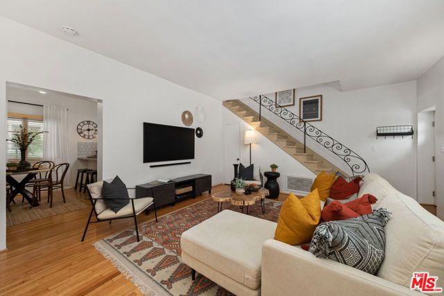 466 N Harper Avenue, Los Angeles, CA 90048