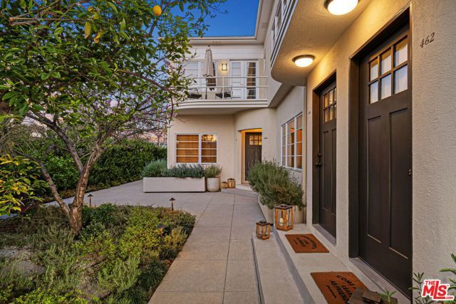466 N Harper Avenue, Los Angeles, CA 90048
