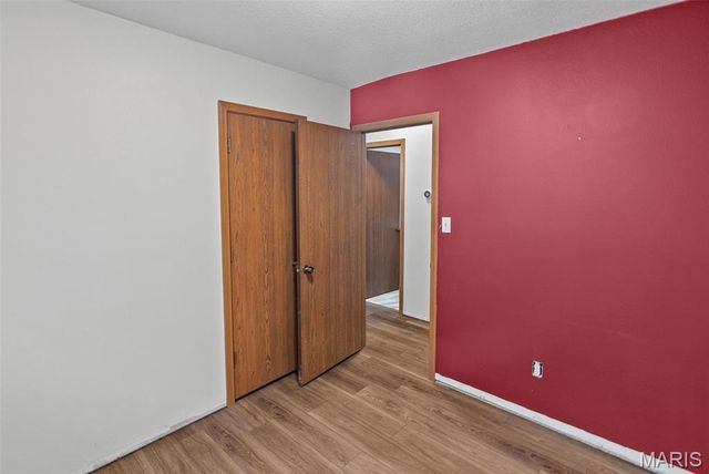 9 N Main Street, Moro, IL 62067